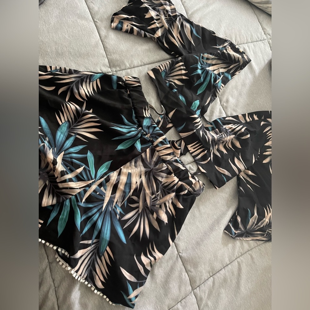 Two piece fit size M